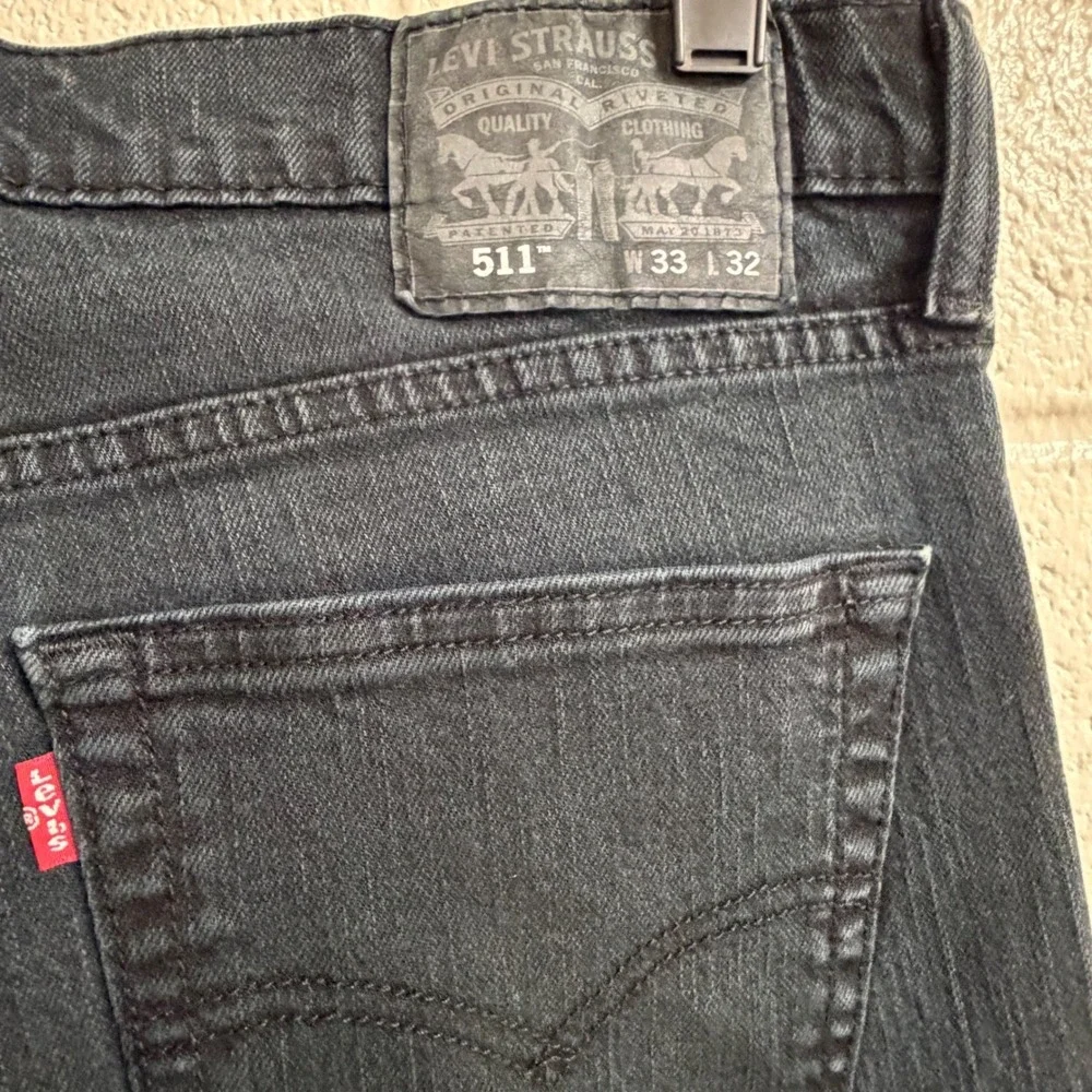 Levis Mens 511 Slim Fit Jeans 33x32 Black Denim Classic Modern Streetwear Pants